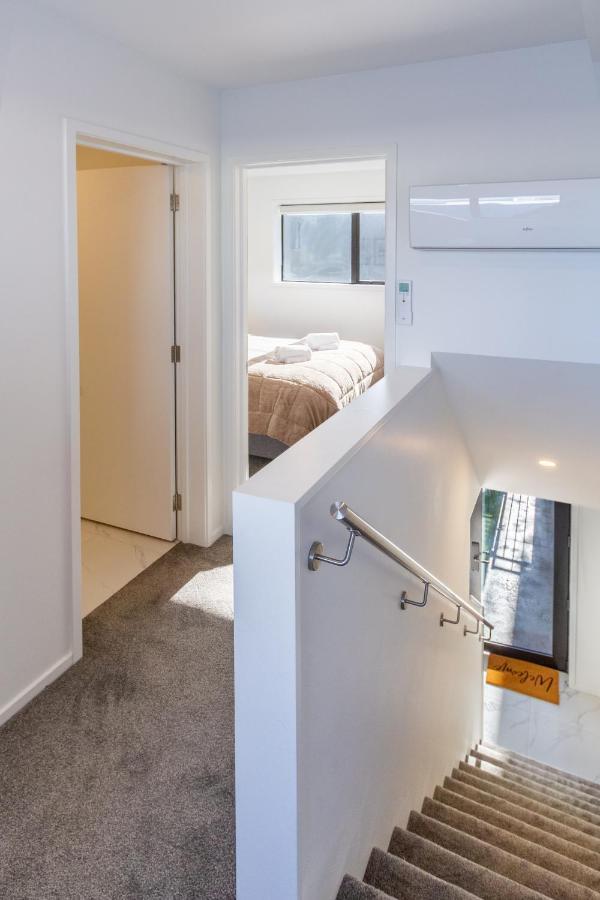 Апартаменты Modern Townhouse Cashel Street 2 Bed 2 Bath Крайстчёрч Экстерьер фото
